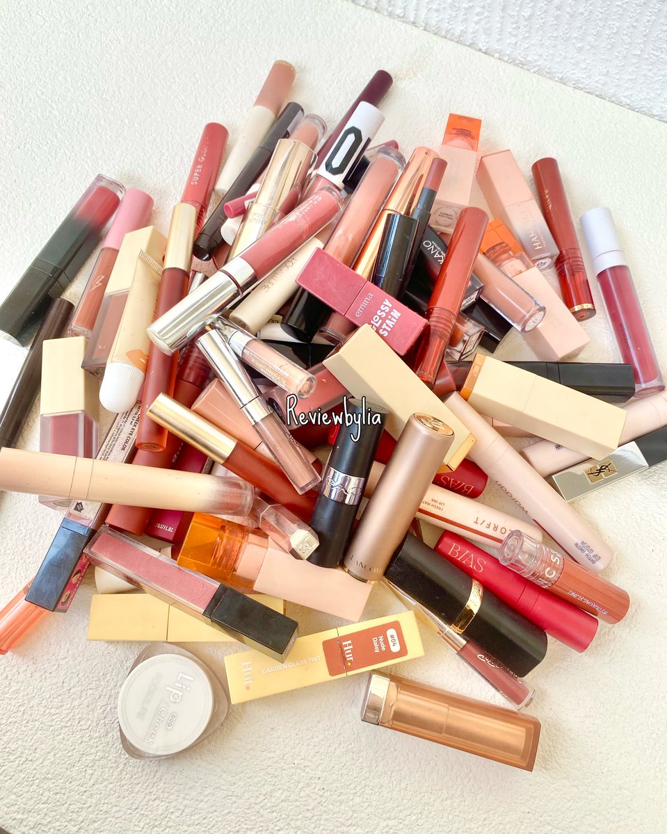 reviewbylia's tweet photo. My lip products swatches &amp; mini review 💄

[a thread] https://t.co/b20yY8hApF