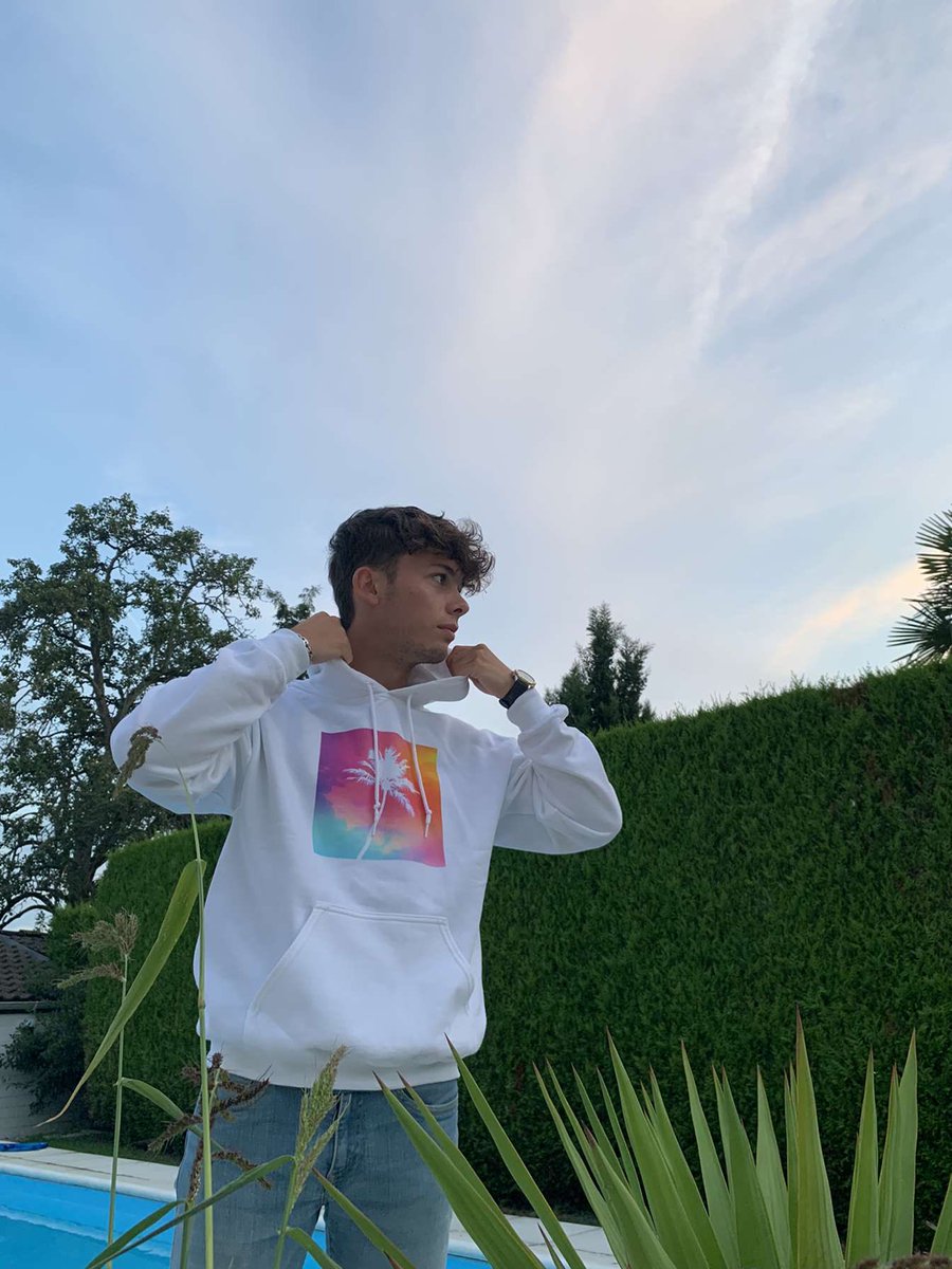 Urban Wearing tweet media