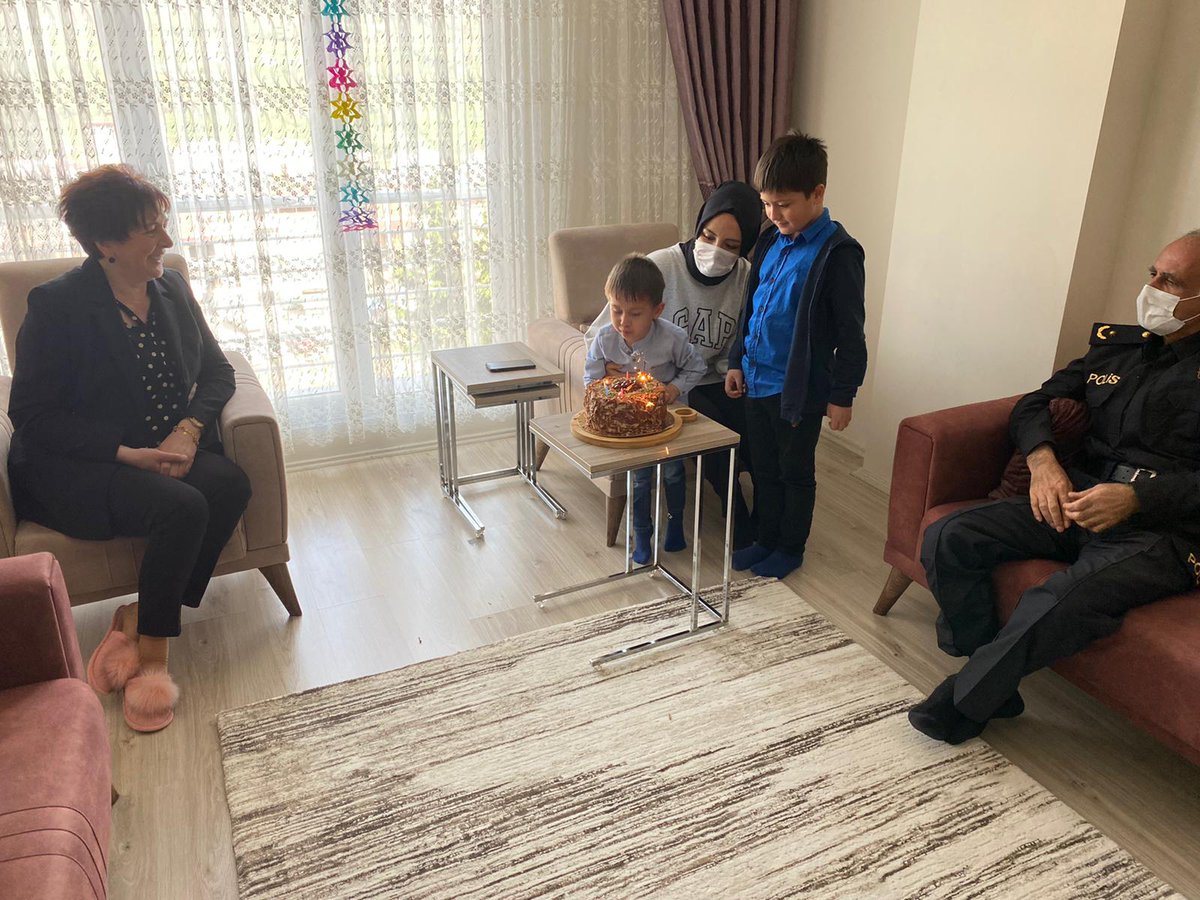 23 Nisan Ulusal Egemenlik ve Çocuk Bayramı Etkinlikleri Kapsamında 23 Nisan Doğumlu Çocuklarımız Ziyaret Edildi