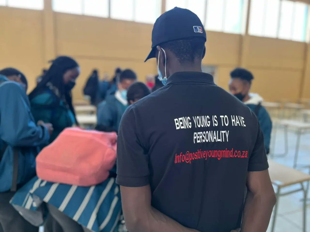 PYMRSA's tweet photo. More students signing up for the Young Minds Programme, what are you waiting for 😃?

Do you want the students in your school to also receive the benefits of the programme, send us a whatsapp message on 078 209 9207.

#pym #positiveyoungminds #youngmindsprogramme #doingthemost https://t.co/qV3w1d5lLM
