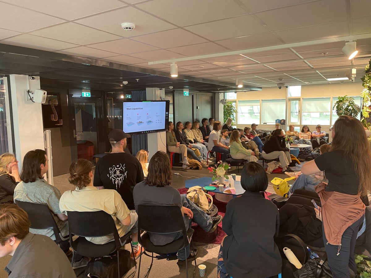 Last week, we hosted a very successful visit from The Oslo School of Architecture and Design ✏️ 🎒 Our office welcomed 62 eager design students, each of whom was a pleasure to host 🤟

#AHO #OsloSchoolArchitectureDesign #Architects #Education #SpacemakerAI #Autodesk