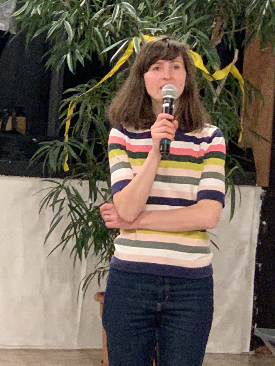 Merci à la mairie de #Colombes et à Masha Kergall de nous d’avoir réunis, élus et citoyens, avec les familles ukrainiennes accueillies à Colombes pour ce temps convivial, animé par les Scouts de France et l’orchestre Pupitre 92.
#Ukraine