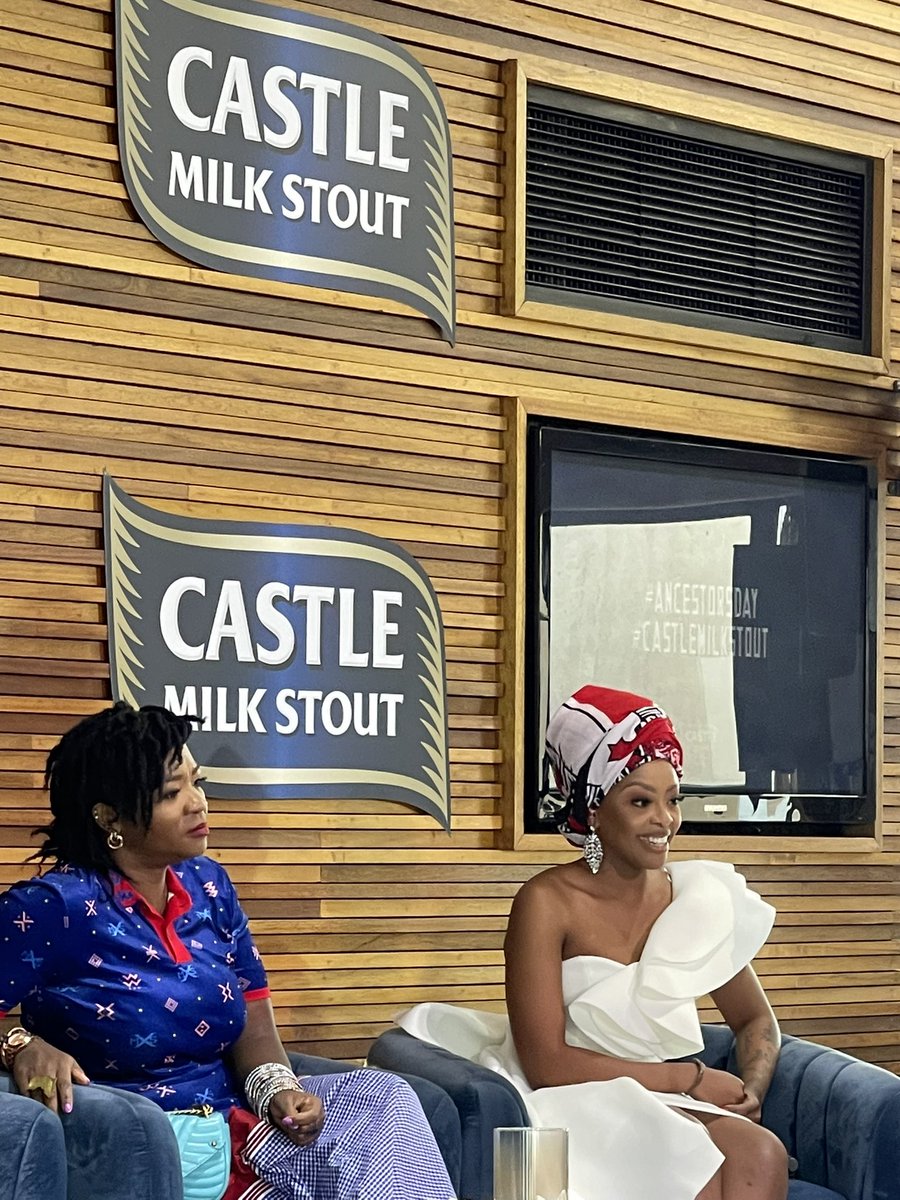 MararaMoabelo's tweet photo. @gogodineo and Mpho wa badimo are  here too #AncestorsDay #Castlemilkstout https://t.co/oyNIOB5Vzj