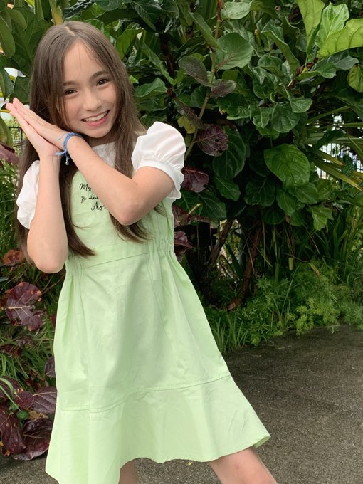 Twitterのコスプレ画像22