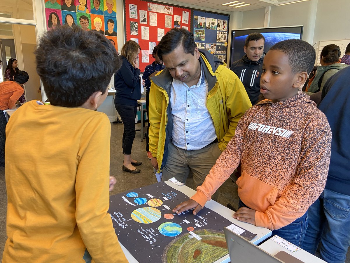 Birralee1973's tweet photo. Year 5 have concluded their Mission to Mars. They invited their parents to school to share their new found knowledge and skills. #Birralee #trondheim #internationalschool @The_IPC https://t.co/QGdCskV65b