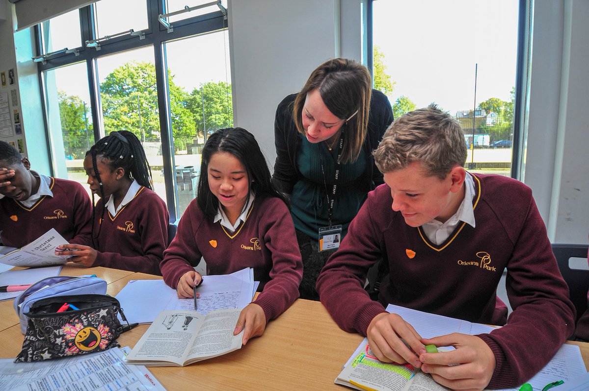 We're recruiting Her Majesty's Inspectors as subject leads in citizenship/PSHE/RSE, computing and languages. We're also looking for HMI based in East of England, North East Yorkshire and Humber, South East and South West:  ow.ly/lWbB50IR0Z5 all roles closing 5 May.