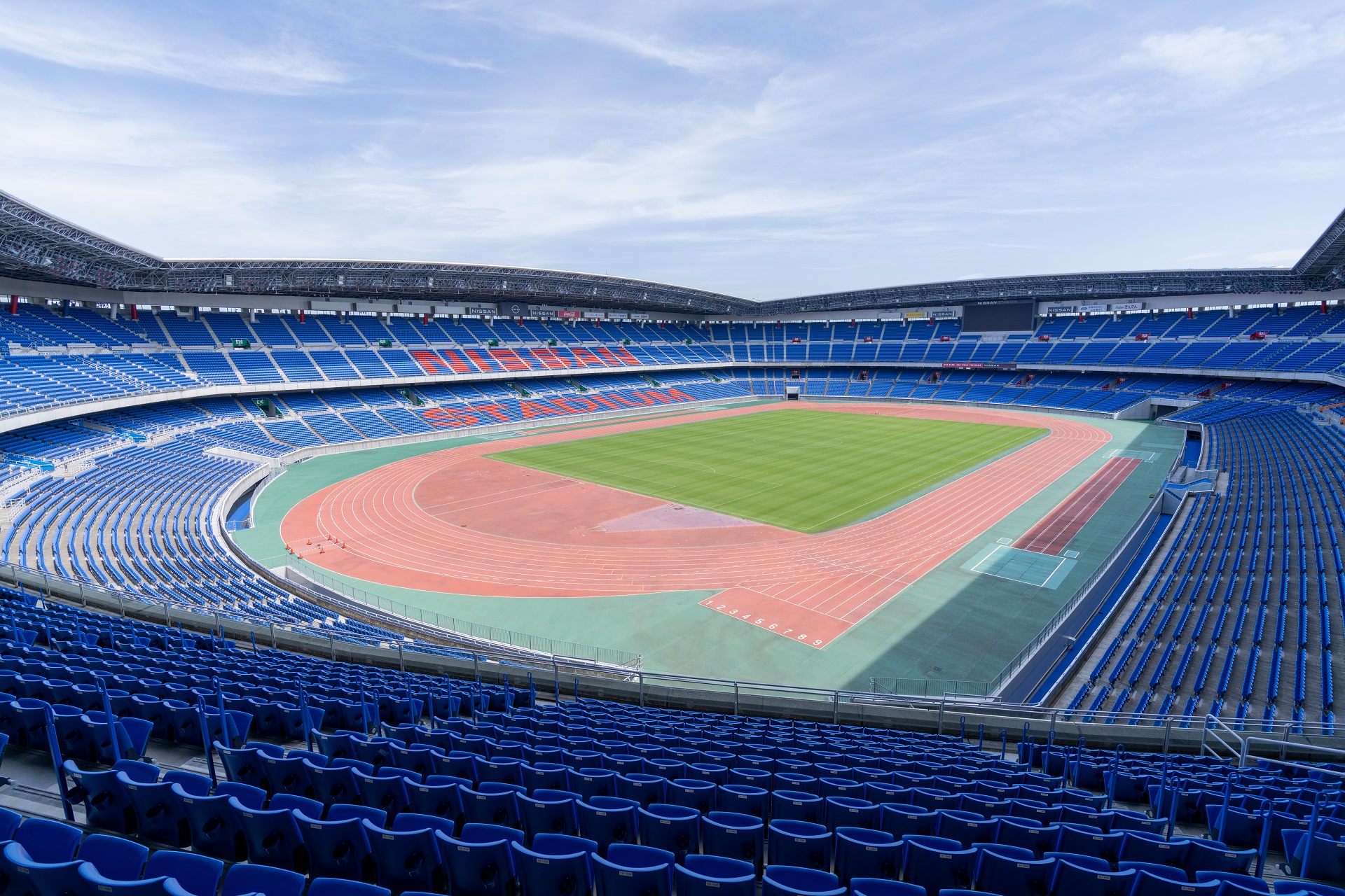 新横浜公園 日産スタジアムからのお知らせ 22年5月に日産スタジアムで行われる主なイベントです 皆様のご来場 お待ちしております 5月7日 土 サッカーj1リーグ 第12節 5月14日 土 15日 日 乃木坂46 10th Year Birthday Live 5月28日 土