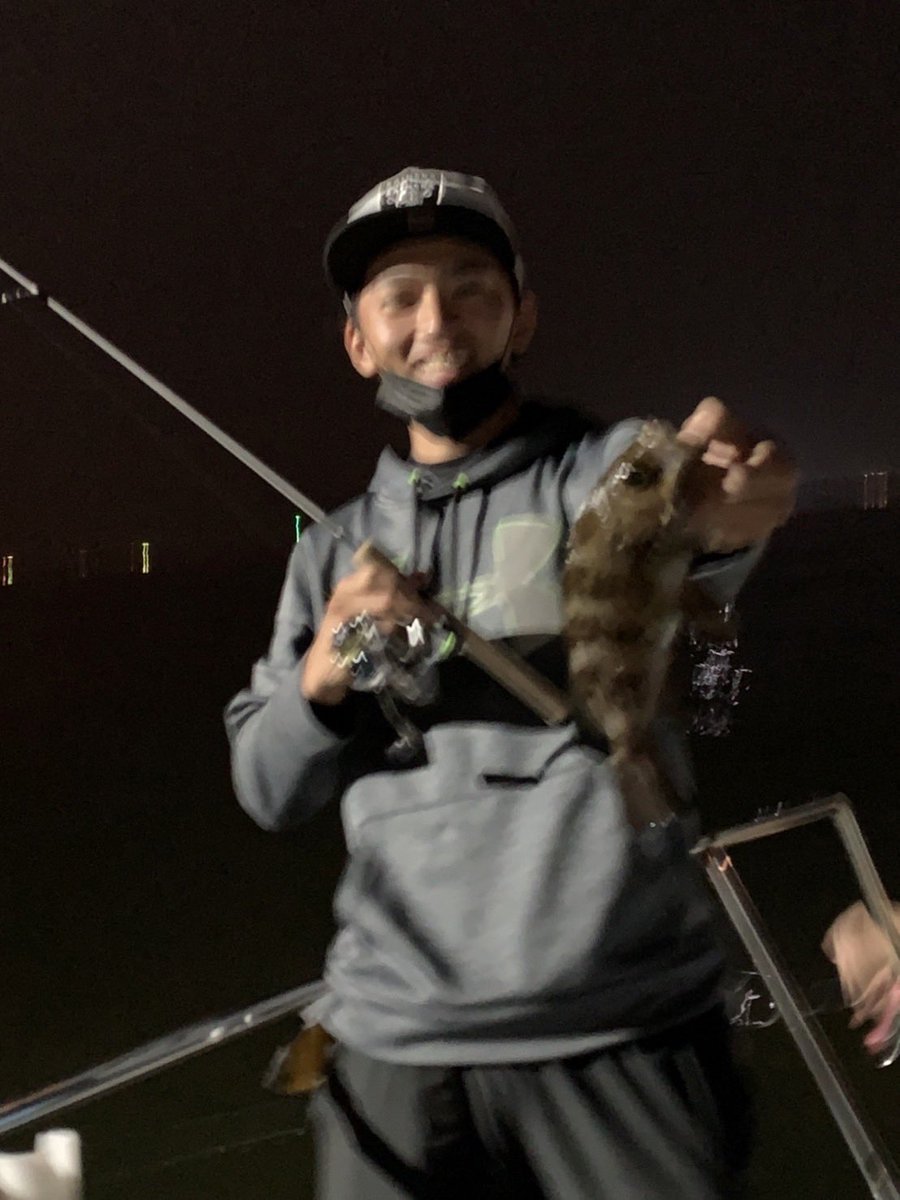 k_koba30's tweet photo. #釣り
#ナイトメバル
#ナイトゲーム
#東京湾
#遊漁船ポテンシャル
#VARIVAS
#VARIVAS4
#DAIWA
#月下美人　
#fishcast
#SURAHA
#修羅覇
#ルアーアパートメント
#反則ルアー https://t.co/lAqFlnRRmd