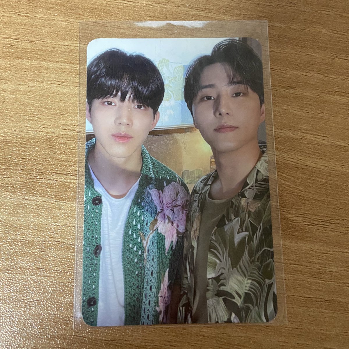 𝙃𝙤𝙭𝙮,, 뚫지 유닛 포카 중복
저랑 이거 바꿔줄 사람•••♡