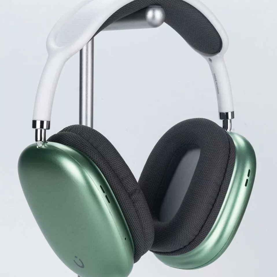 UpgradeMboa's tweet photo. BONNE RÉDUCTION CE JOUR SUR NOS CASQUES AUDIO BLUETOOTH NOON EAST🔥🔥

💵 : 18.000Fcfa
📍: Douala (L'expédition hors de Douala est possible).

#UpgradeMboa
#Ecommerce 
#Commerce https://t.co/2F5zaUVEna