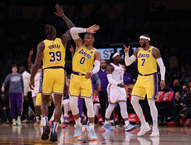 Dwight Howard still believes the trio of LeBron James, Anthony Davis and Russell Westbrook can work.
lakersnation.com/lakers-news-dw…