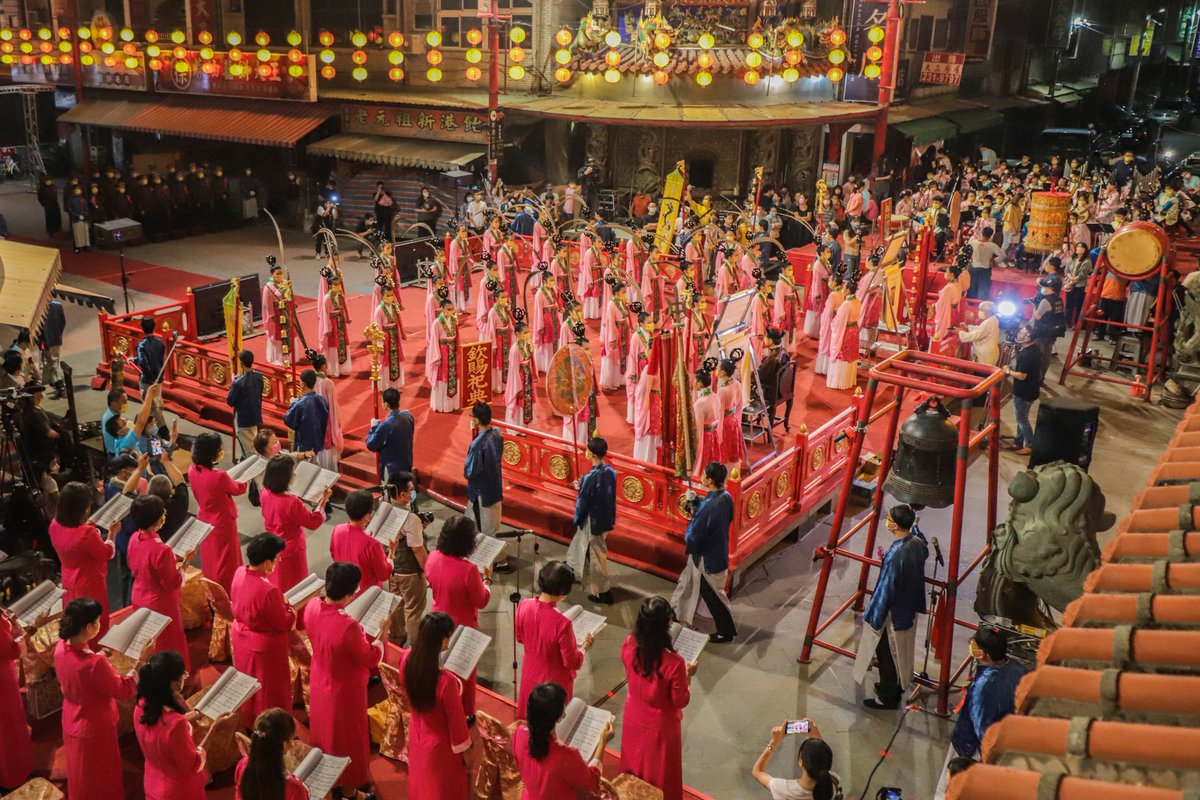 嘉義県（台湾南部）の 、、、それぞれ「。「媽祖祝寿大典」は古いしきたりにのとって行われ、嘉義県の翁章梁県長（=県知事）が「。 https://t.co/LBWMFOQIx0