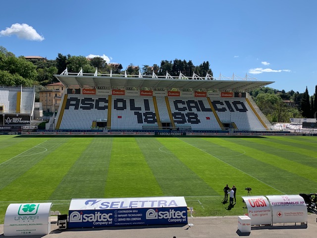 PicenoTime's tweet photo. FORMAZIONI UFFICIALI Ascoli-Cittadella https://t.co/l4ysgLws4y #ASCCIT #AscoliCittadella #serieb https://t.co/VQkI8G9gRs