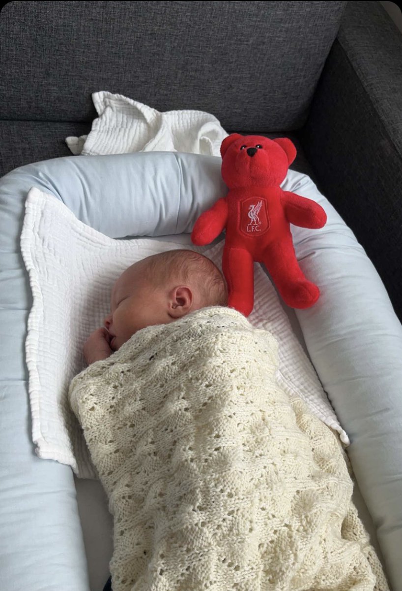 Kalt, hlutlaust mat! Það er ekki til fallegra barn en afastrákurinn minn ❤️