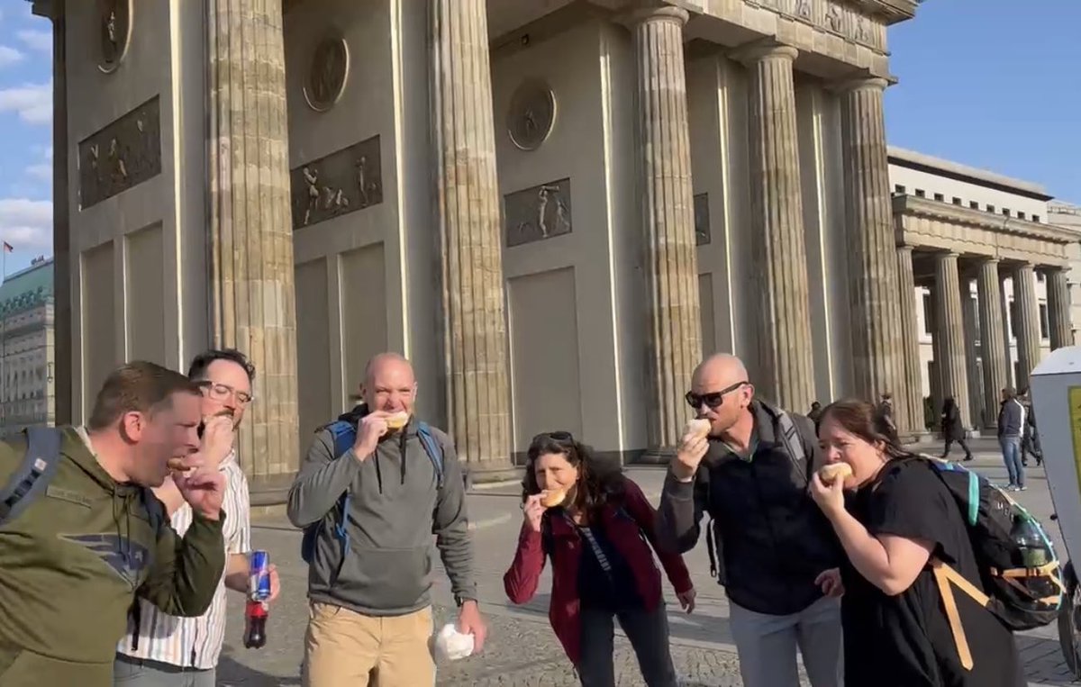 Mr. Dempsey tweet media