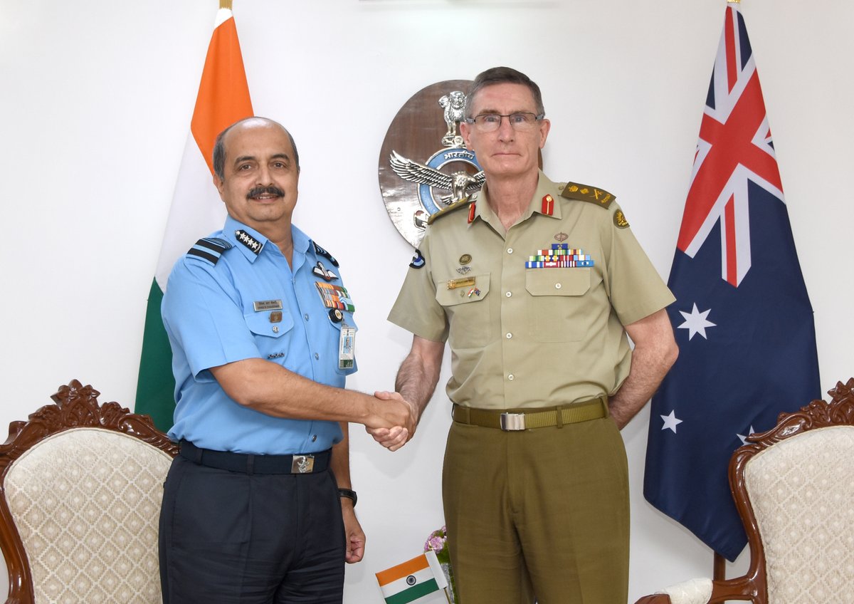 IAF_MCC's tweet photo. General Angus Campbell, Chief of Defence Forces, Australia called on Air Chief Marshal VR Chaudhari #CAS today.

Contemporary issues of mutual interest and avenues to enhance defence cooperation were discussed between both the Chiefs.

#DefenceCooperation https://t.co/iODiJpuAqb