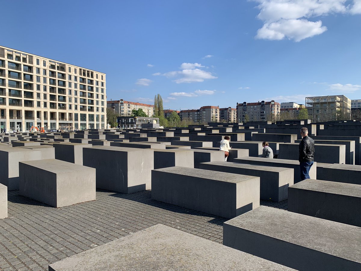 Mr. Dempsey tweet media