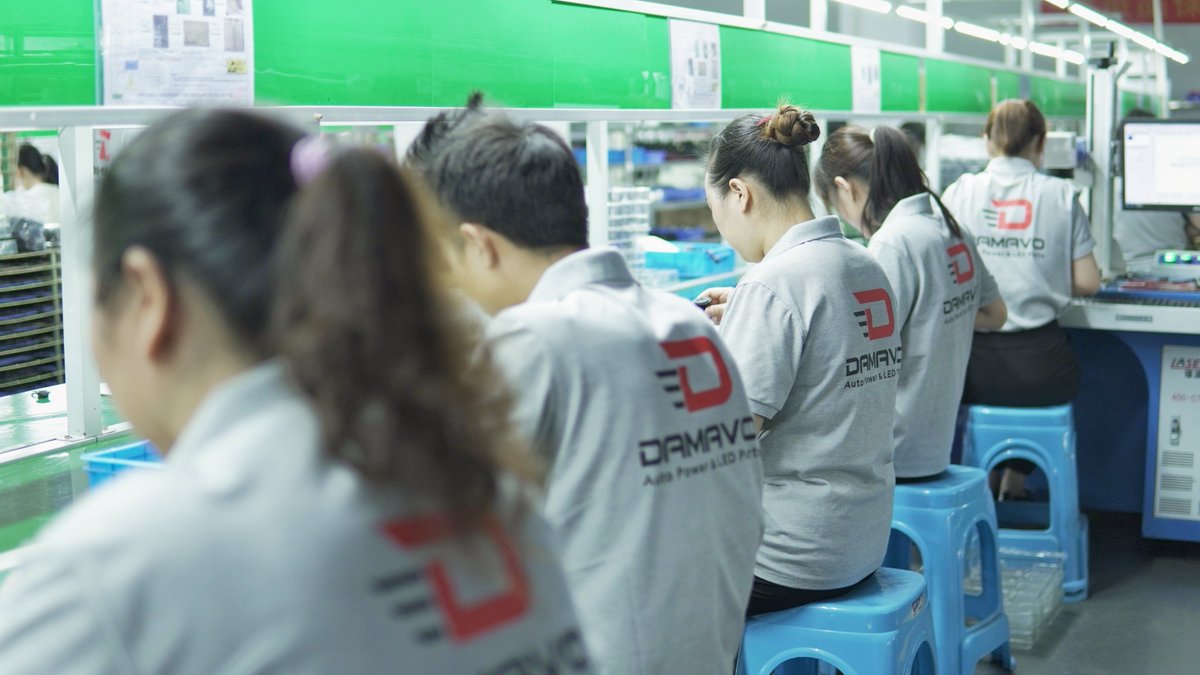 Yeming_Nine's tweet image. 【NEW】YM1248 Railway applications 12v usb socket EN50155 dual usb car charger
Continuously ordering and production🤝
#carcharger #rvparts #usbcharger
more details👇cableym.com/products/Railw…