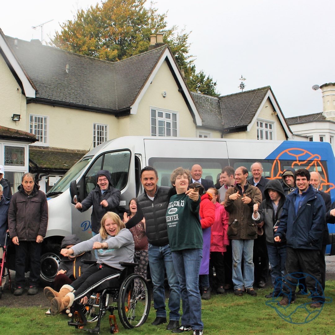 Dennis Wise in the Community tweet media