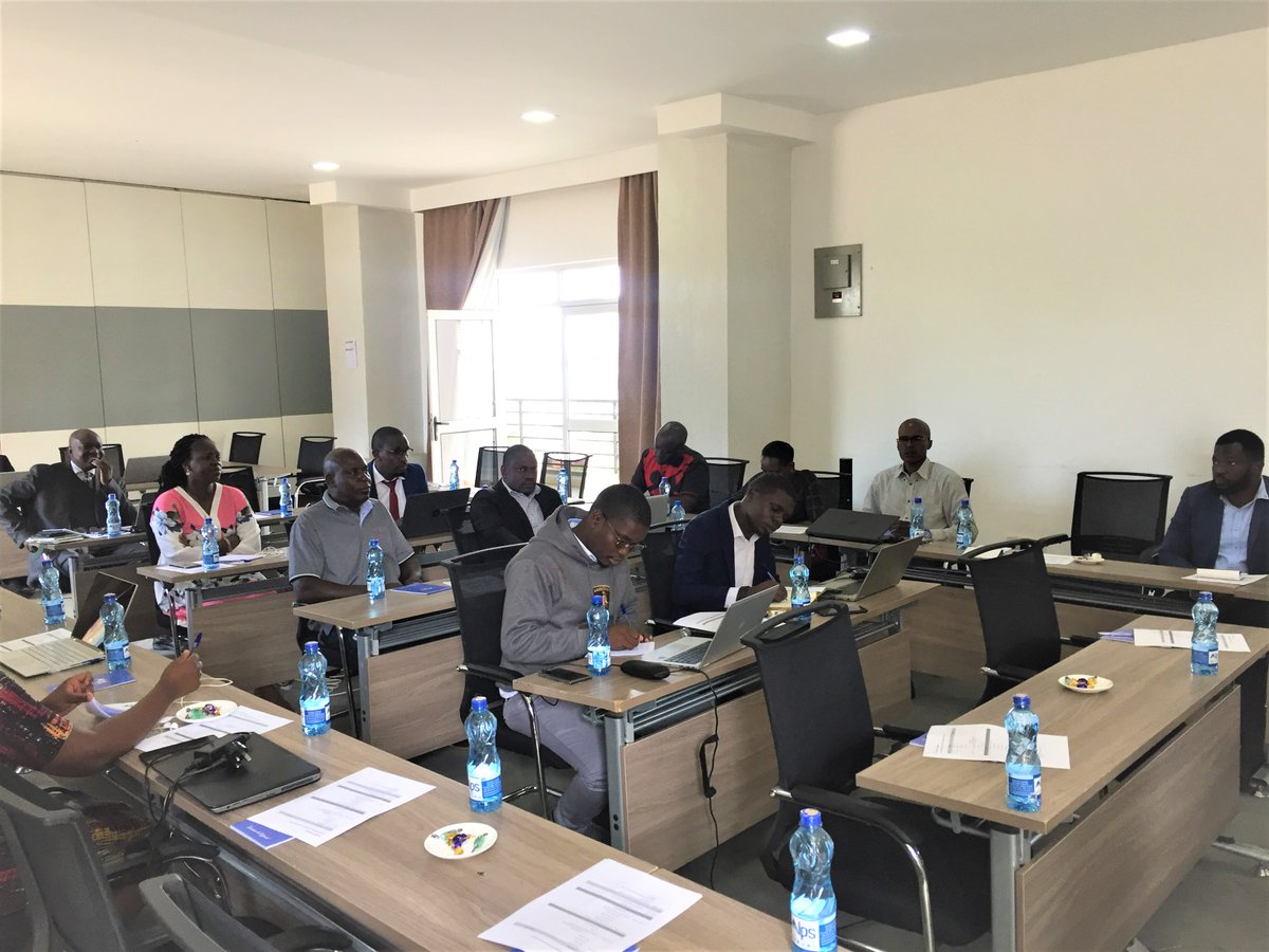OAG_Kenya's tweet photo. @OAG_Kenya in conjunction with @giz_gmbh conducts a workshop for County Assembly Clerks on Auditing and Audit Process.
#EnhancingQuality
#EnhancingAccountability https://t.co/pPwMWO3ZsB