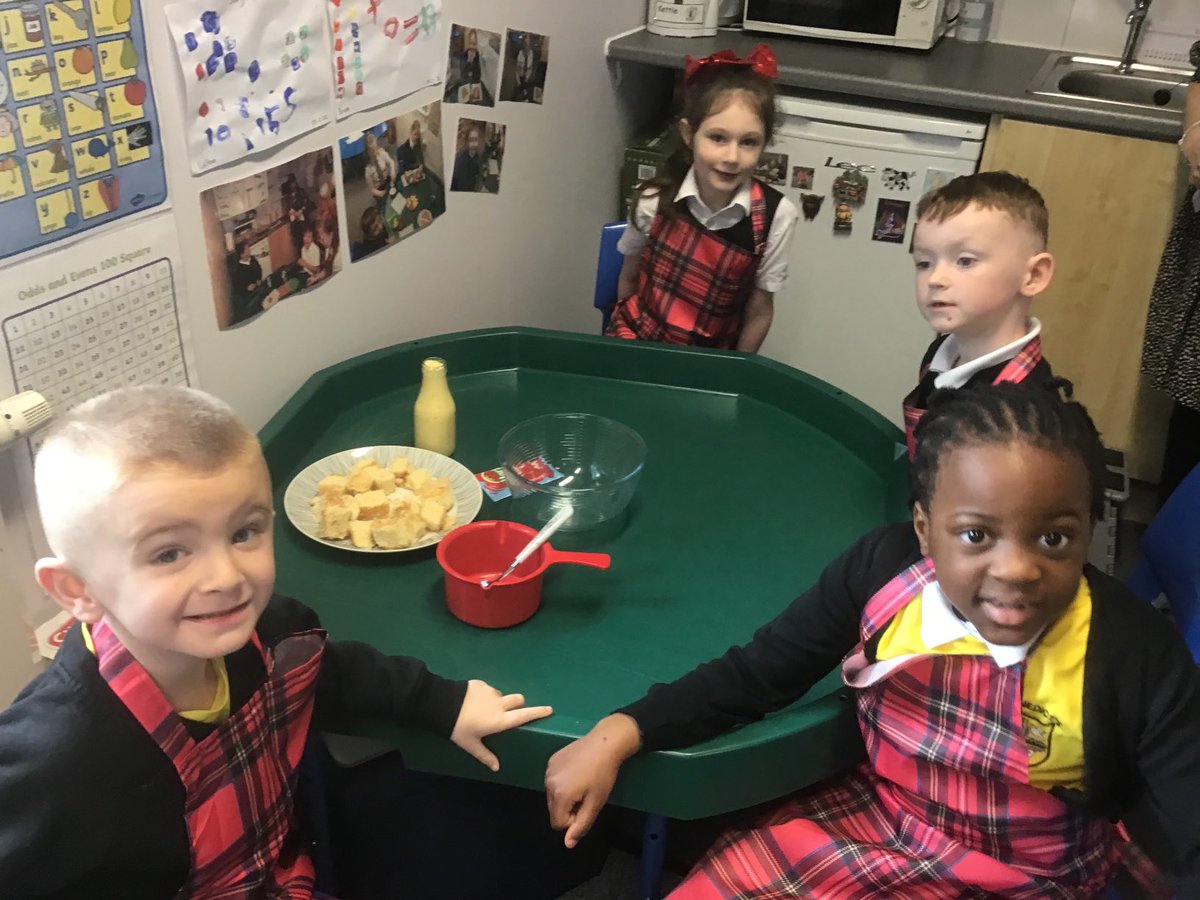 TheHiveStBen's tweet image. ⁦@StBenedictsPS⁩ Yum!! We made trifle last week ! We made the jelly and added the sponge 😋Then we whisked the cream 😋We presented our trifle at assembly and everyone wanted some 🤩 We gave some to our lucky office staff 😄🍧 #nurture #lifeskills #sharingiscaring