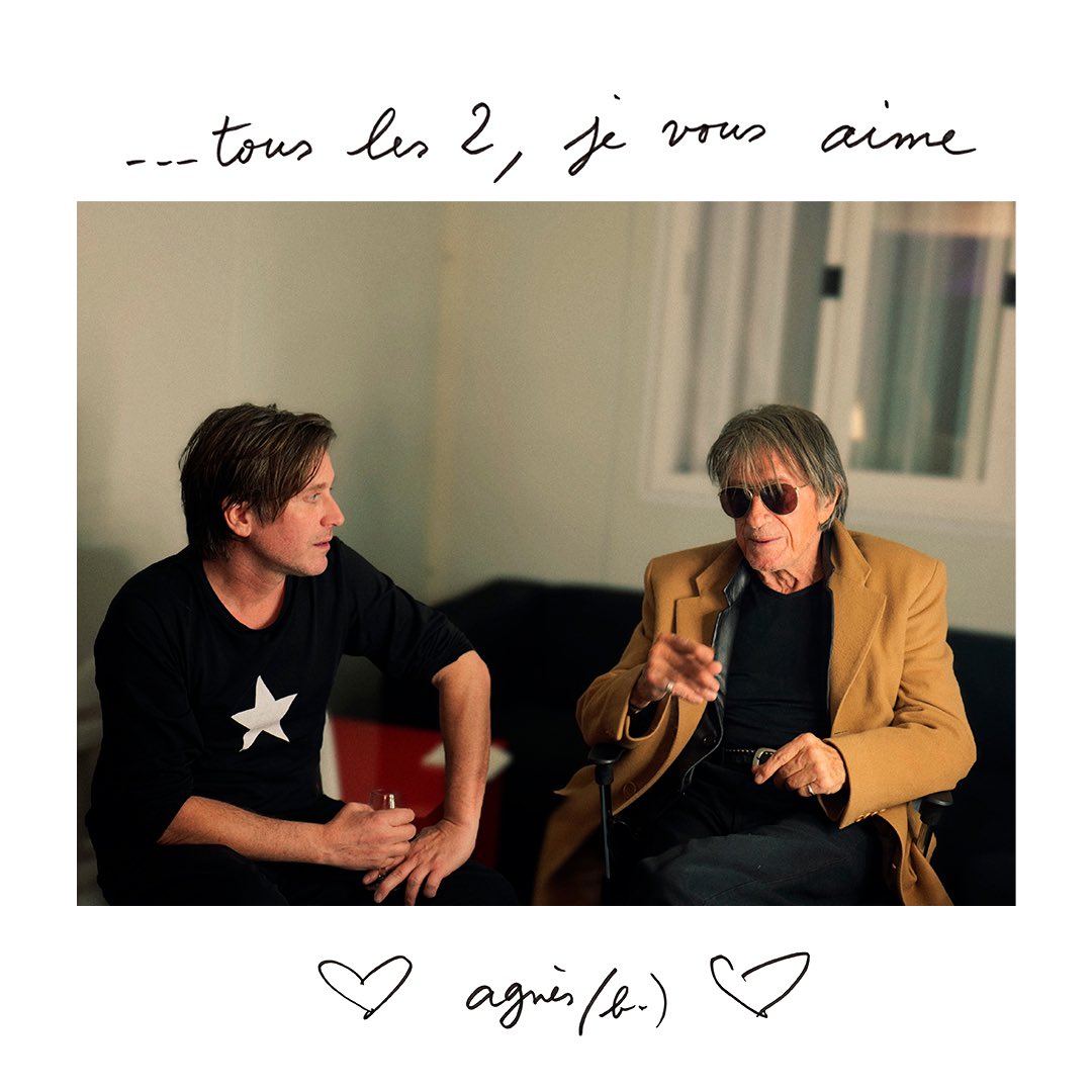 ThomasDutronc's tweet image. Merci à Agnès qui va nous habiller pendant cette tournée pleine d’étoiles ✨
@agnesbofficiel 
#agnesb #thomasdutronc #jacquesdutronc #star #intemporel #musique