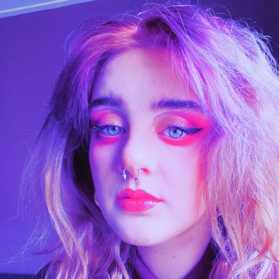 Rozicorn's tweet photo. #NewProfilePic https://t.co/koJeD9mYS7