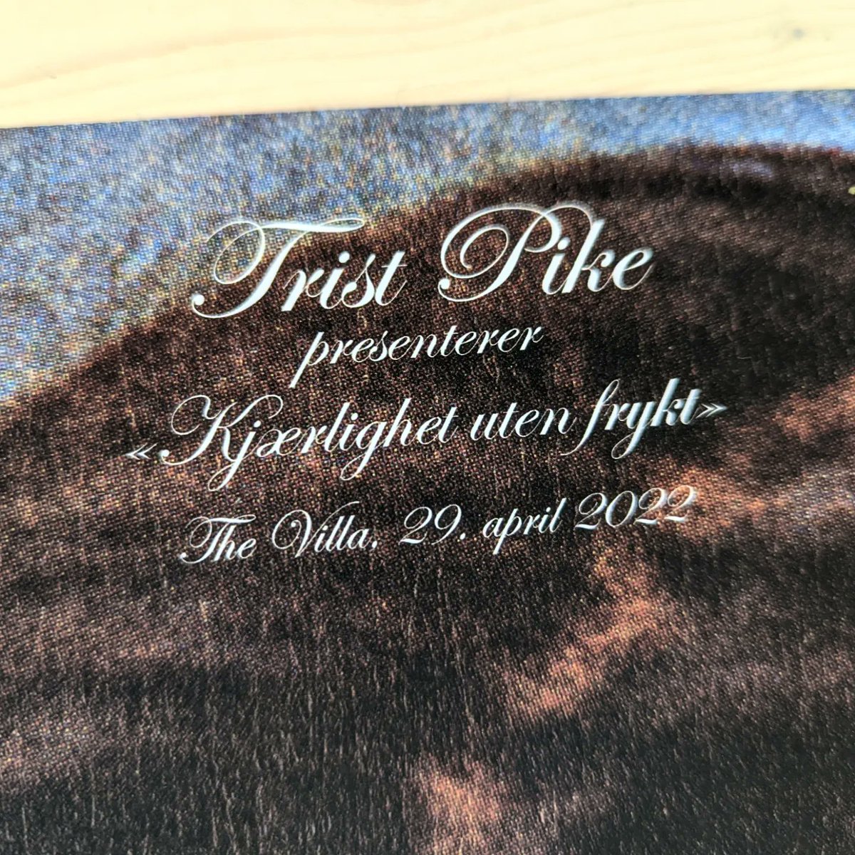 vi spiller vårt nye album "kjærlighet uten frykt" på the villa fredag førstkommendes. vi ses på gig.