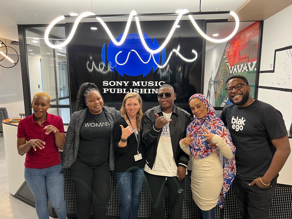 Always a pleasure getting a visit from our composers and to officially welcome <a href="/DistructionB/">Distruction Boyz</a> to the #sonymusicpub family🔥 🙌#onwardsandupwards 🚀
