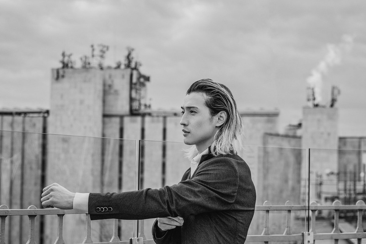 Энэ зурганд өгөх нэр санал болгооч залуусаа?