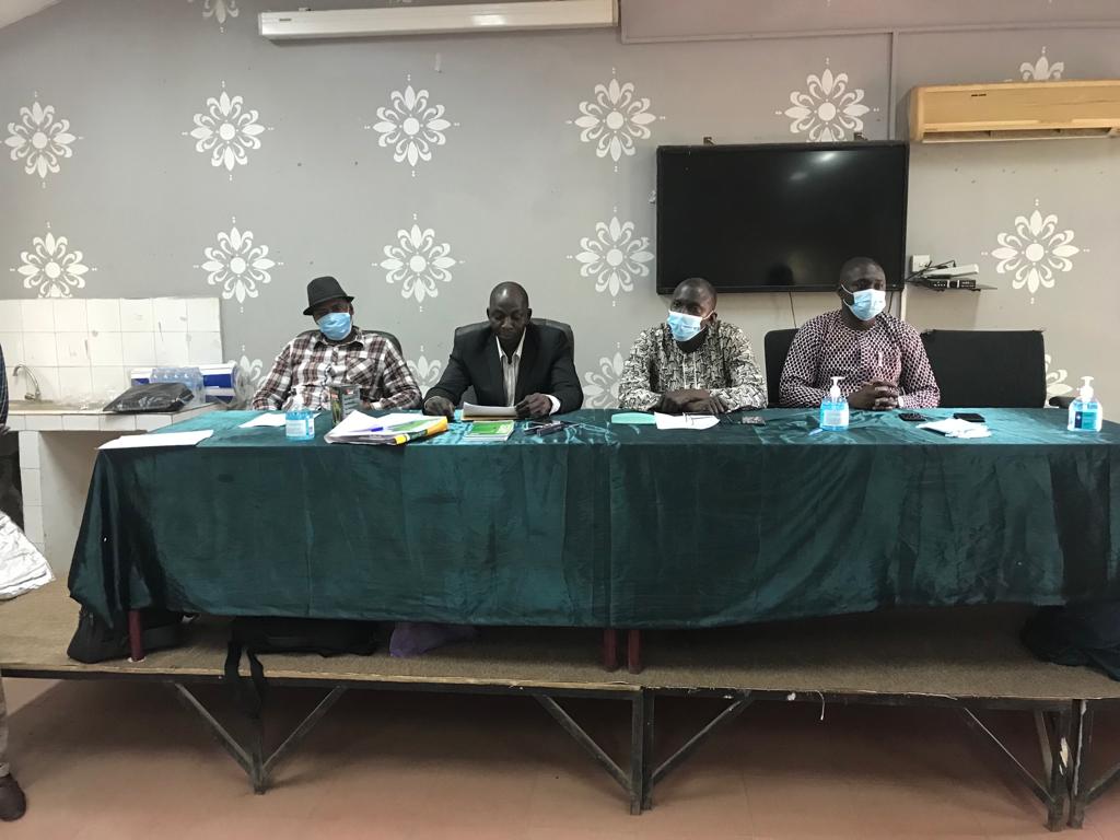 NHRCGambia's tweet photo. Happening right now at Basse, @NHRCGambia and DLEAG kickstart a 3-day capacity building training on #HumanRights standards. The training aims to help nurture a culture of respect for #HumanRights amongst DLEAG personnel.
#LetJusticeGuideOurActions! https://t.co/7JxRlliXcq