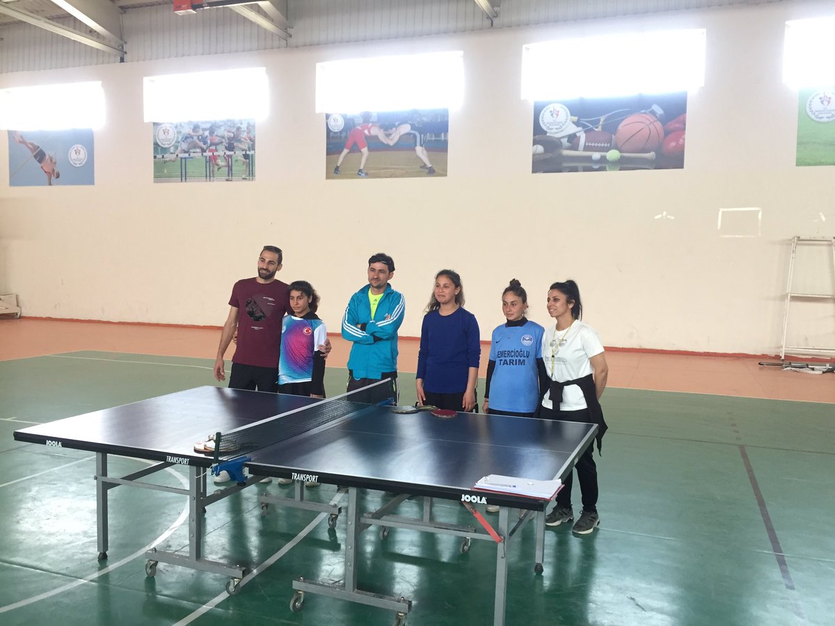 Harran ilçe sporligi masa tenisi turnvasında kızlar ve erkeklrde her iki kategoride de şampiyon olan öğrencilrimizdn Ayşegül Çiftçi Fatih Keskin’i ve bu süreçte emeği geçen beden eğitimi öğretmnimiz Mehmet Atar’ı tebrik eder bşarılarının devamını dileriz
<a href="/ASUTAYMEHMET/">Mehmet ASUTAY</a> <a href="/MemHarran/">Harran İlçe MEM</a>