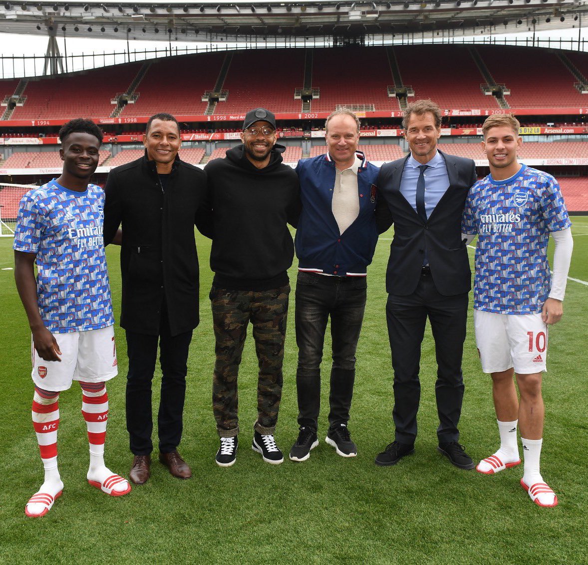 PatrickTimmons1's tweet photo. Legends. https://t.co/sfAWXMoAqK
