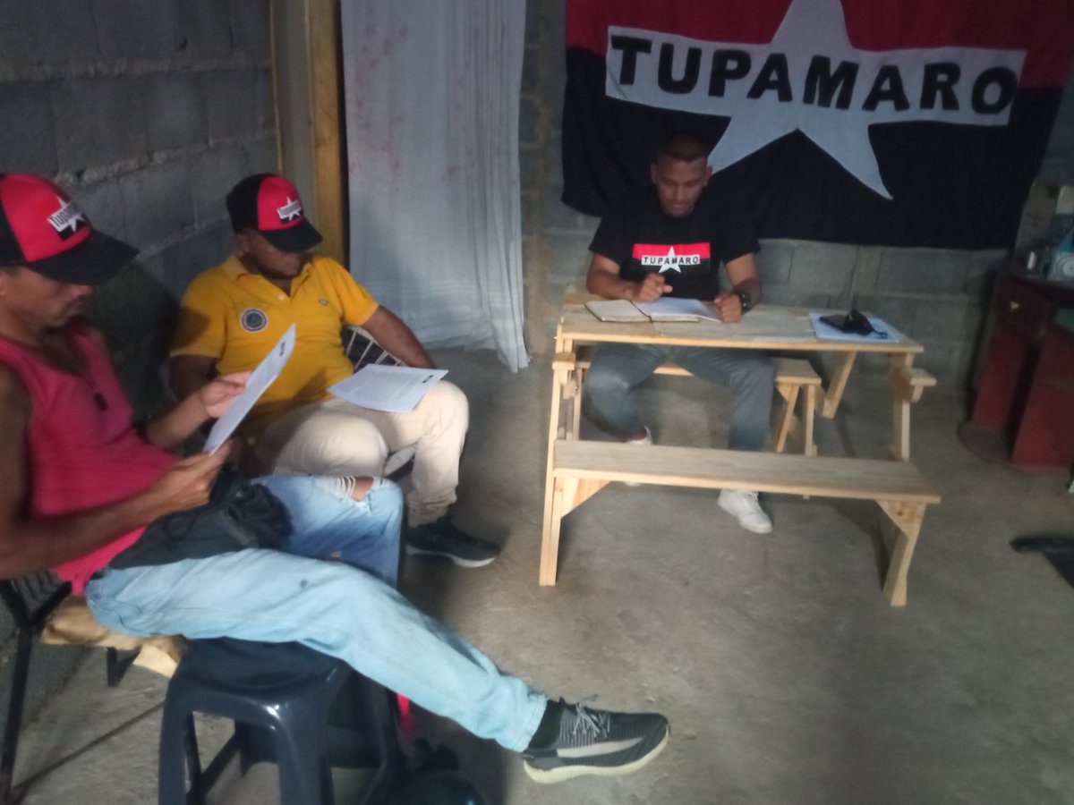 ospinomrt2's tweet photo. #24abril| Reunión Operativa de la estructura Municipal Ospino, todo para el avance y definir detalles como organización.
Seguimos trabajando para un bienestar colectivo. 

Nosotros venceremos.....!
#LaEraRebelde
#DiosAmaYGuia

@NicolasMaduro @TupamaroMRT 
@WBenavides_MRT https://t.co/WwhJhJYpxX