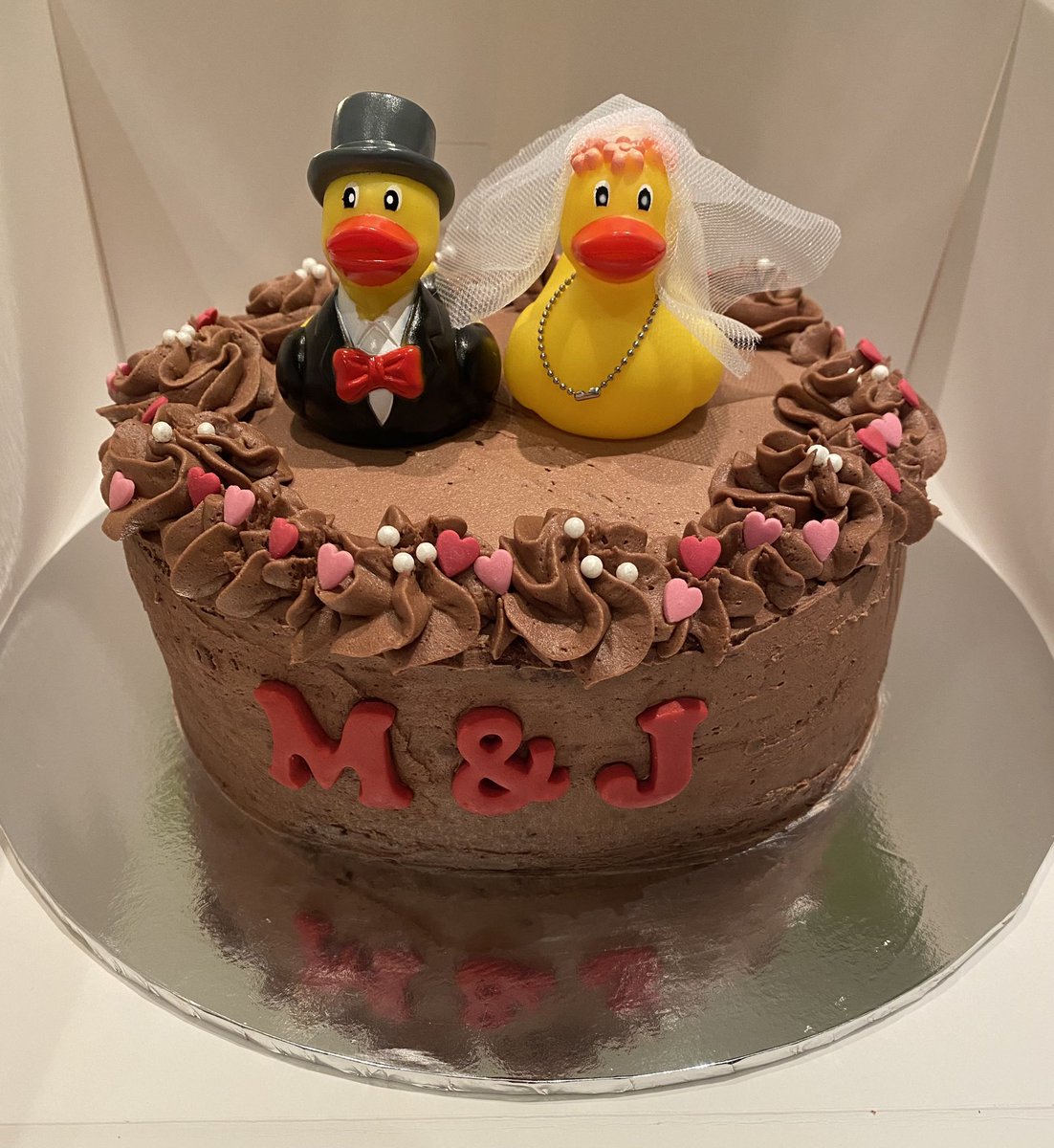 Cupcakes_Sandy's tweet photo. Congratulations Matt and Jane! 
🦆❤️🦆 #sandyscupcakesuk https://t.co/EuYMRXGjrV