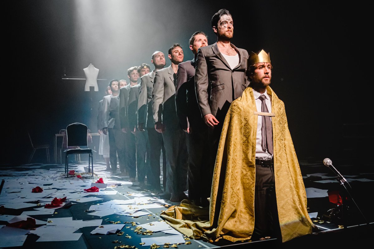 LazarusTheatre's tweet photo. In honour of #HappyBirthdayShakespeare we are taking a look back at some of our productions of the Bards work. First off is our most recent Shakespeare - MACBETH (2020)! 📸 #AdamTrigg https://t.co/6jkCPLfwao