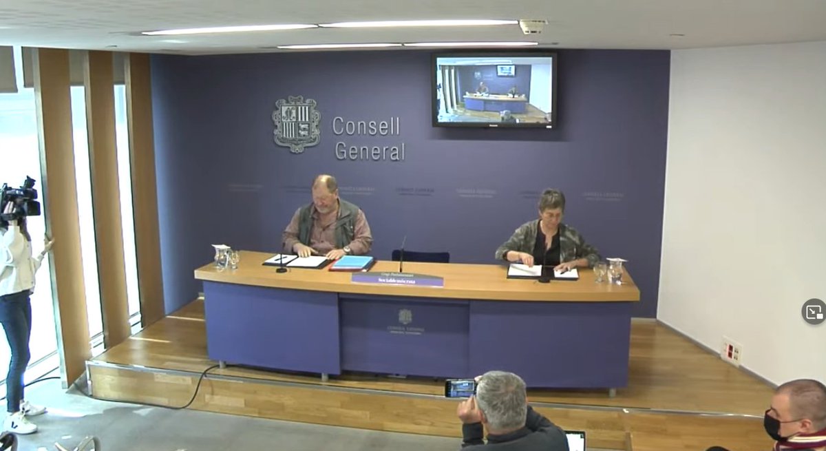 rtvandorra's tweet photo. 📢Segueix #endirecte la roda de premsa del grup parlamentari socialdemòcrata (@PSAndorra) des del @ConsellGeneral. 
👉A través del nostre #CanalWeb 🔗➡️ https://t.co/gh0bq2aRfN https://t.co/6npHQEMHiI