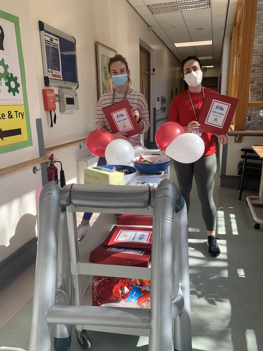 reynola8's tweet photo. Launching our RHD falls awareness week today @RoyalDonnybrook.
Staff and patient education along with introducing our falls pathway folder to each ward 🔴⚪️ #calldontfall #fallsweek @LouiseMarron1 @lainers_ @Emily__Farrell @5x4x3x https://t.co/WTF2Z6Njbv