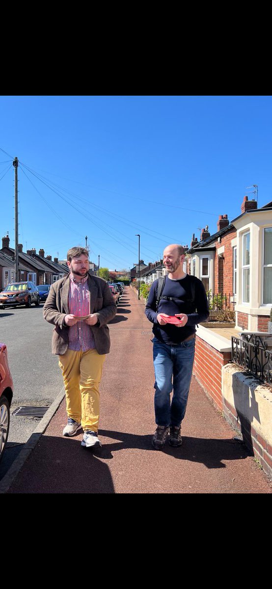 NewcastleCenCLP's tweet photo. In Gosforth today with amazing candidate Milo Jasper Barnett and @MayorJD. https://t.co/OGirVDjaOQ