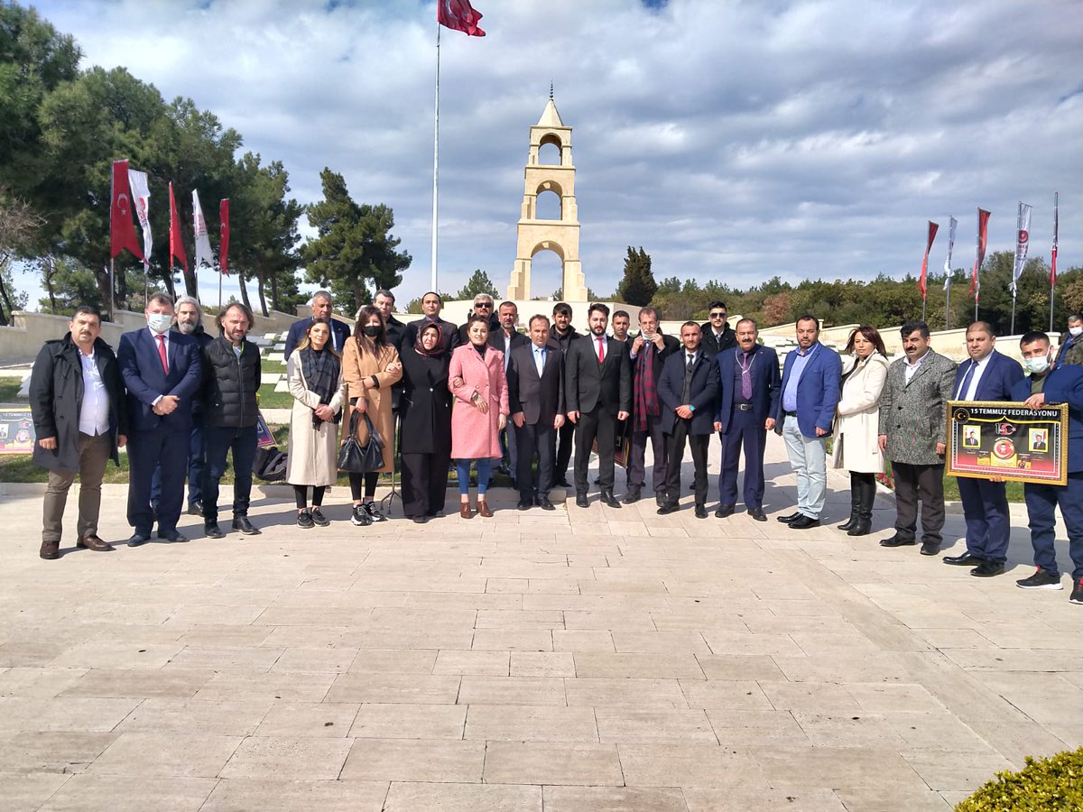 57.Alay Ruhu;
Karada, denizde, havada ilelebet yaşayacaktır❗
#CanakkaleKaraSavasları’nın 107. yıldönümünde, şanlı tarihimize destan yazan Gazi Mustafa Kemal Atatürk ile aziz şehit ve gazilerimizi rahmetle, minnetle anıyoruz.

Ruhları şad olsun

#25Nisan1915