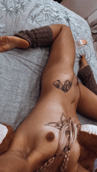 Spoil me, then oil me ✨ #onlyfans #SouthAfrican #babygirl https://t.co/eHEaXiEeBI<a href="/tag/onlyfans"class="tags">#onlyfans</a><a href="/tag/southafrican"class="tags">#SouthAfrican</a><a href="/tag/babygirl"class="tags"><span>#babygirl</span></a>