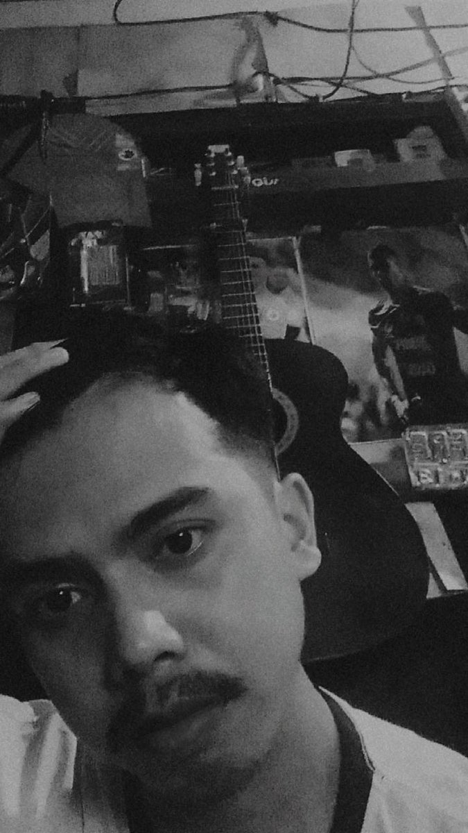 AcCandut's tweet image. Pusing butuh ayank, eh duit