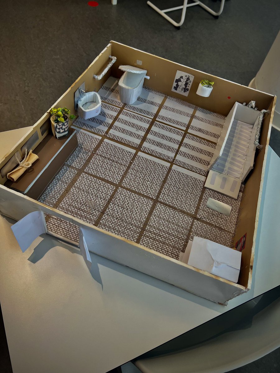 ask_aahmed's tweet photo. As an #inclusive school, our grade 9 students innovatively designed and engineered spaces for people of determination. By applying their critical-thinking and problem-solving skills, they engineered a classroom, aeroplane (both seats and toilets), a kitchen and a room. @khda https://t.co/VohxosRDHH
