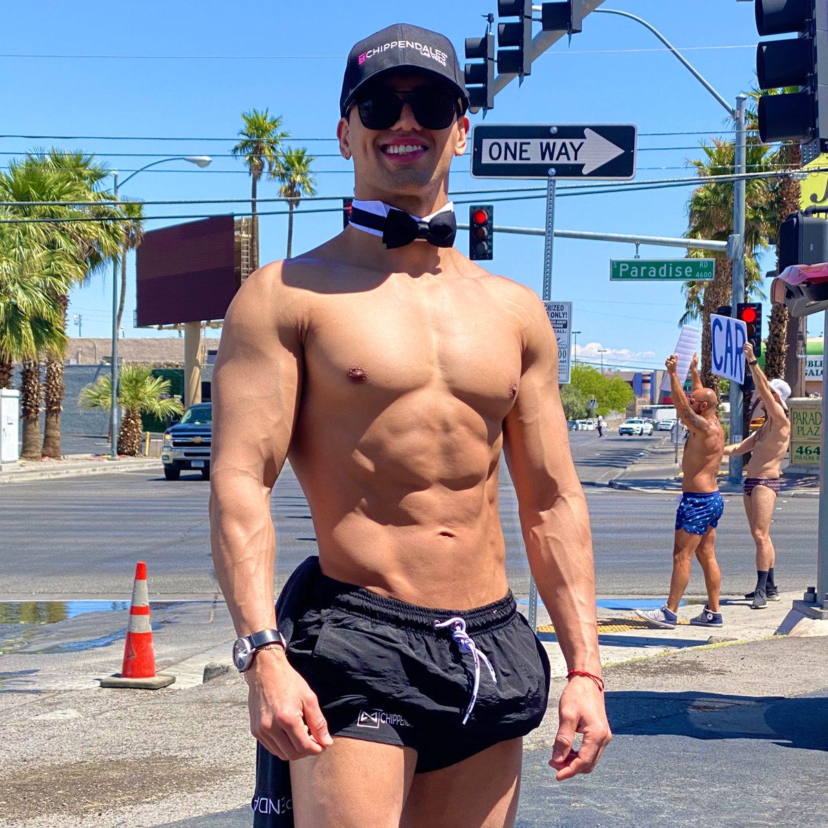 Guess who was washing cars this weekend to fundraise for Aids Walk Las Vegas 2022? 😎-><-💪 #lasvegas #AIDS2022 #Monday #mondaythoughts