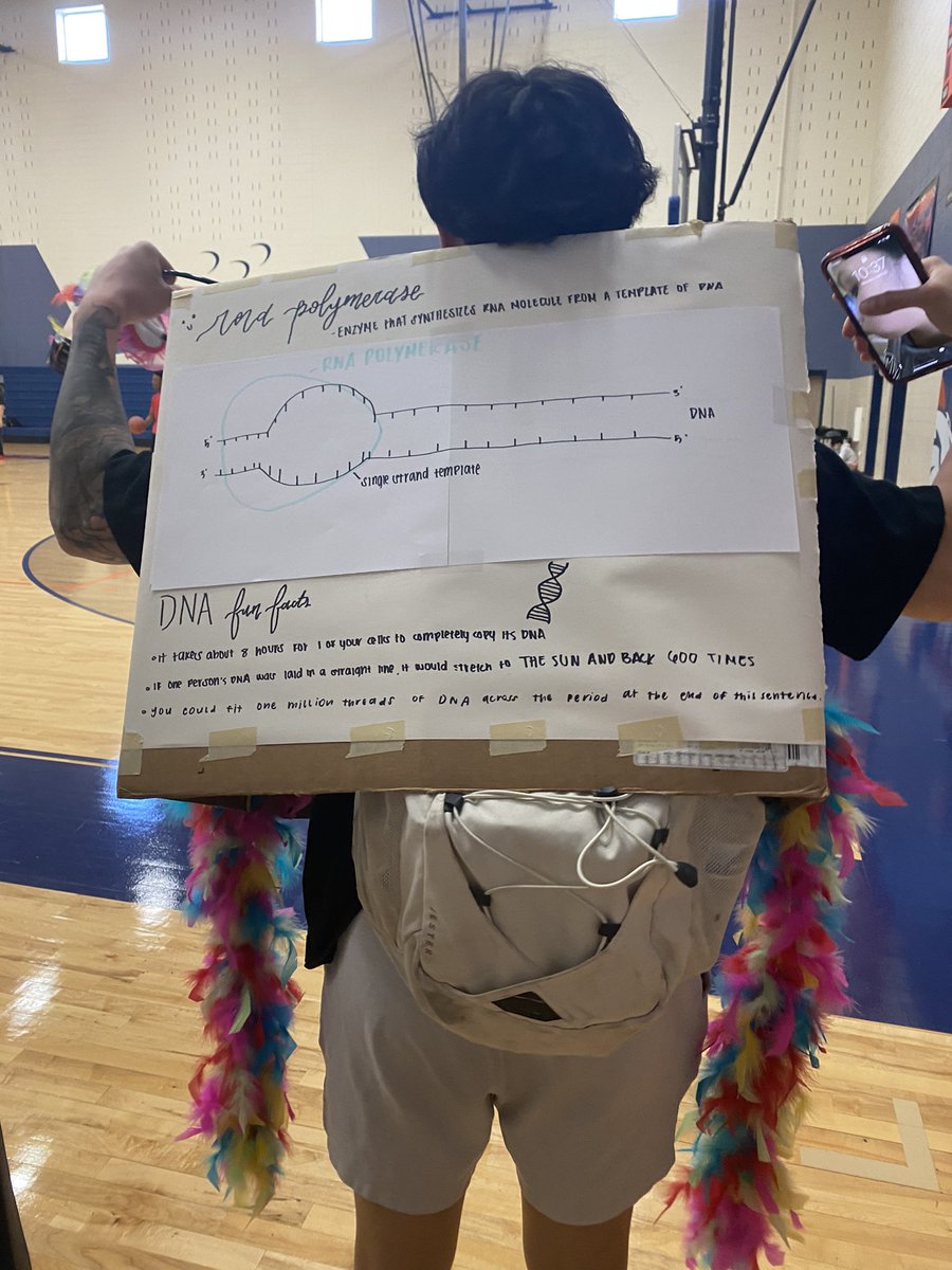 Aggress Players always taking learning to the next level! Masking learning fun again!!! <a href="/FortBendISD/">Fort Bend ISD</a> <a href="/AggressGbhs/">AGGRESS GBHS VOLLEYBALL</a> <a href="/LIVEpositivity/">Power of Positivity</a>  <a href="/_SuccessMinded_/">Success Minded</a>