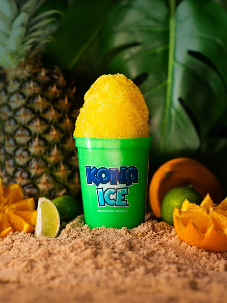 KONAICE's tweet photo. Some pineapple here, some orange and lime there...summer is right around the corner and our Mai Tai is a perfect choice! 🍍🍊💚 https://t.co/JcIUtYG7dV