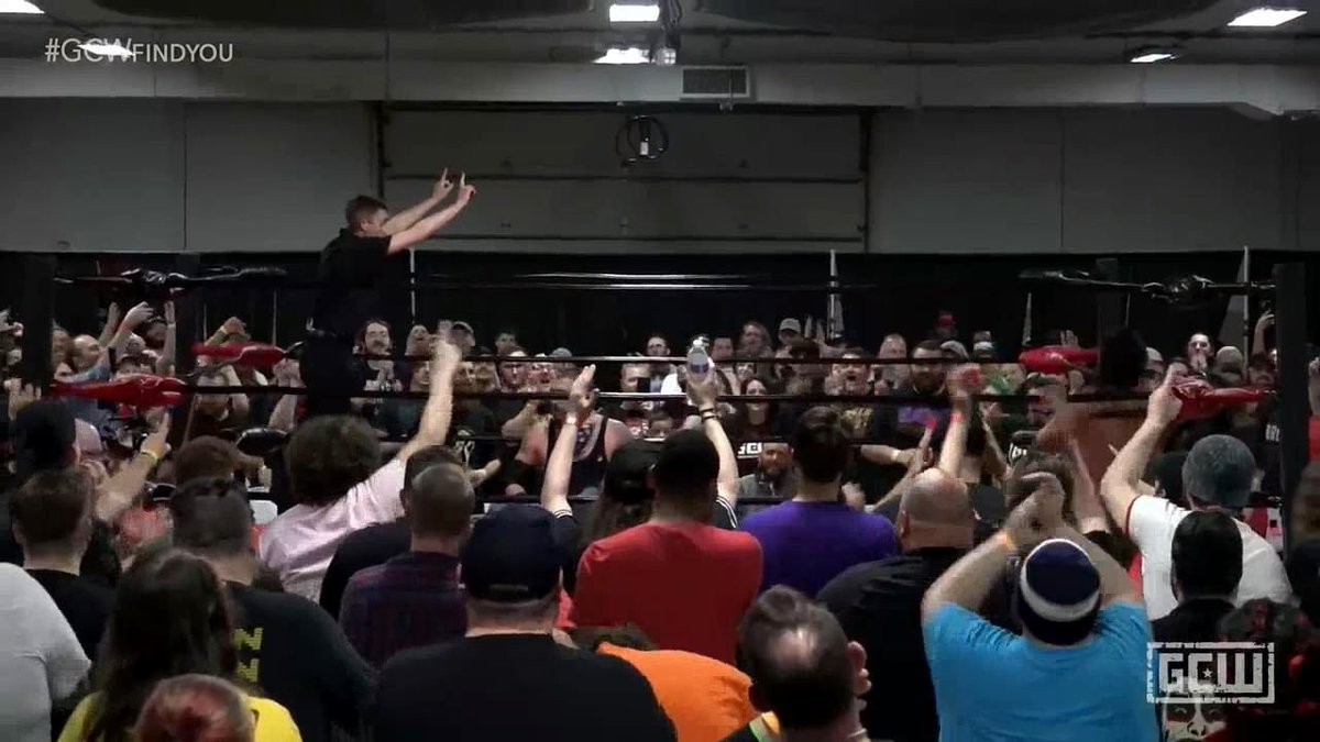 metal0515's tweet photo. I'm still in the middle of the show but #GCWFindYou is lit, to say the least https://t.co/33XUyGEwrg
