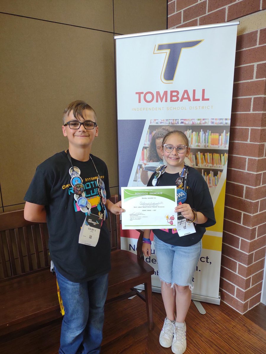 TISDOIS's tweet image. Congratulations to Audrey Wallace &amp;amp; Colby Jones for their TISD Robotics Showcase Award for the Best Robot Dance moves Junior Division - Robot Dance Off!!!

Congrats kids, job well done!!

#tomballisdroboticsshowcase
 #DestinationExcellence  #robotdanceoff #LegoMasters