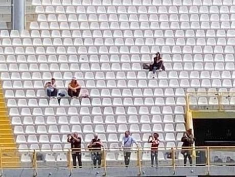 CittadellaUSA's tweet photo. A few Cittadella fans at the Stadio Del Duca this afternoon 🇱🇻
#ASCCIT #ForzaCitta https://t.co/xVQJnsh0mU