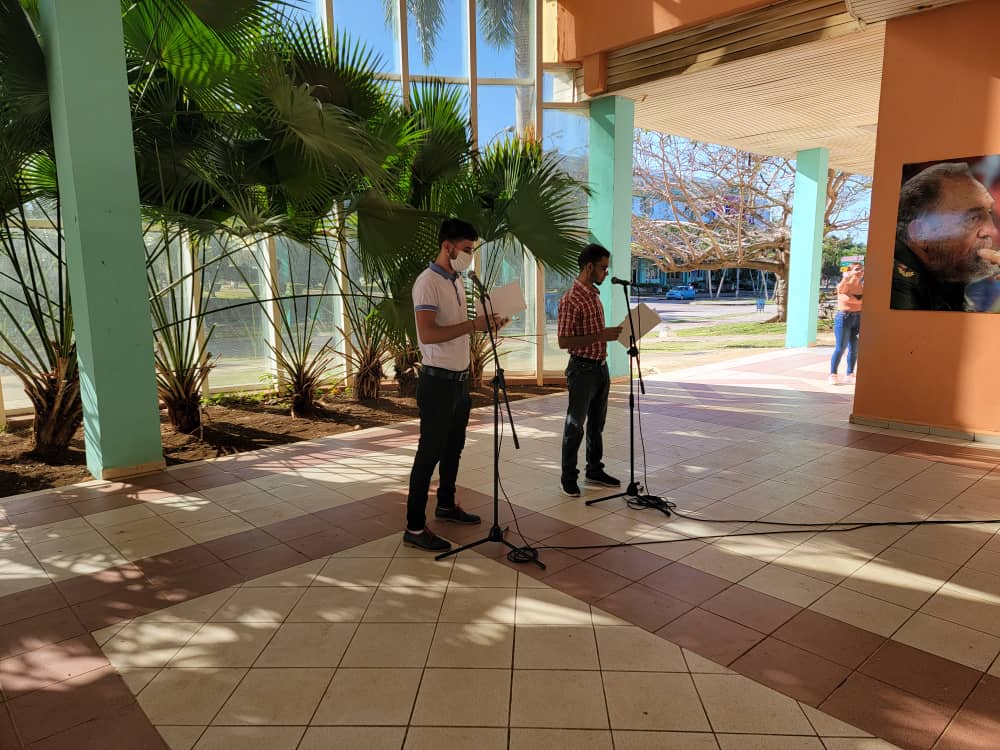 FEUDragones's tweet photo. Se realiza en nuestra Facultad el acto de inicio de curso

#cuba #vamoscontodo @universidad_uci @AnaMarys8 https://t.co/Nmdi2DlHos